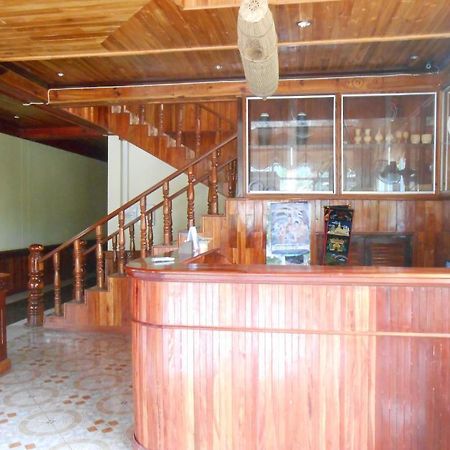 Khampaseuth Hotel Vang Vieng Exteriör bild