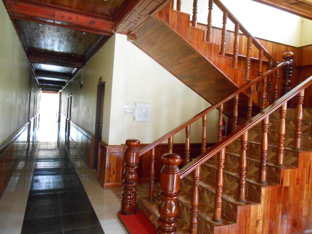 Khampaseuth Hotel Vang Vieng Exteriör bild